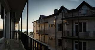 Гостиница Комплекс Luxury House Анапа-3