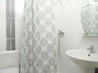 Гостиница Комплекс Luxury House Анапа Четырехместный номер -2