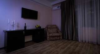 Гостиница Комплекс Luxury House Анапа Трехместный номер -10