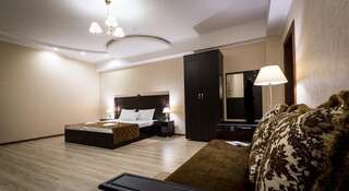 Гостиница Комплекс Luxury House Анапа Полулюкс с видом на море-1